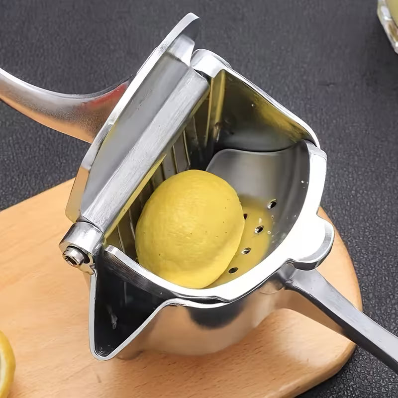 PureExtract™ Manual Juicer