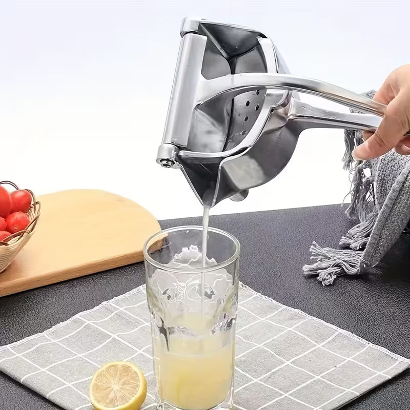 PureExtract™ Manual Juicer